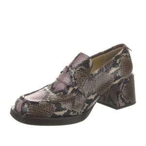 Labucq Snakeskin Loafers